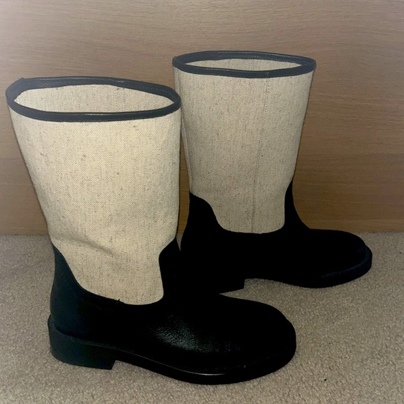 Black mid calf riding boot - Picture 3 of 5